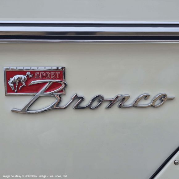 Bronco Sport Script Fender Emblem + Clips | Chrome | 1967-77 Ford Bronco